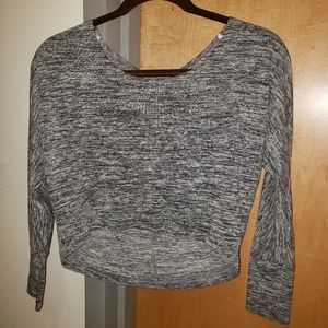 Small Gray Long Sleeve Crop Top